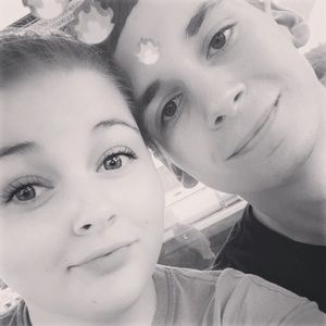 Meet your Posher, Ashleigh